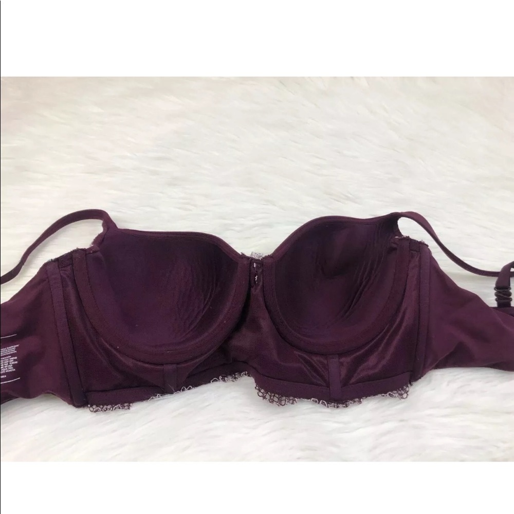 Victoria's Secret Body By Victoria Lined Demi Bra - Picture 4 of 5